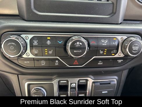 Certified 2022 Jeep Wrangler Unlimited Sport image 25