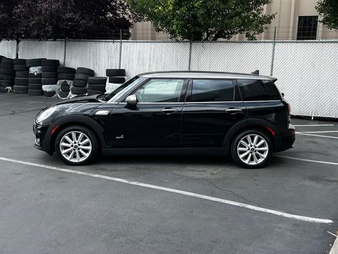 Used 2017 MINI Cooper Clubman S AWD/4WD image 4