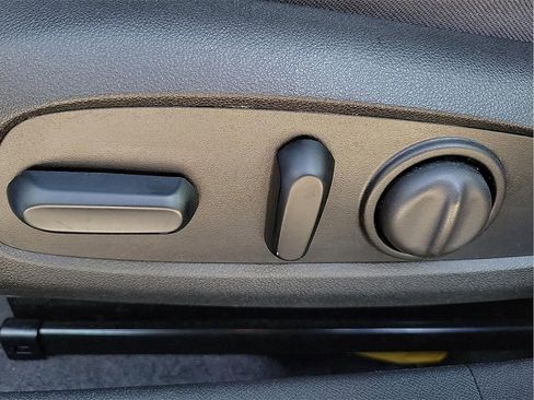 Used 2023 Chevrolet Malibu LT image 15