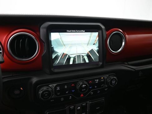 Used 2018 Jeep Wrangler Unlimited Rubicon w/ Dual Top Group AWD/4WD image 33