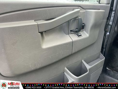 Used 2017 Chevrolet Express 2500 LS image 15