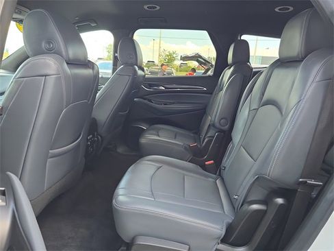 Certified 2023 Buick Enclave Essence image 16