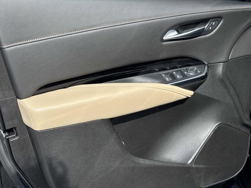 Used 2024 Cadillac XT4 Luxury image 18