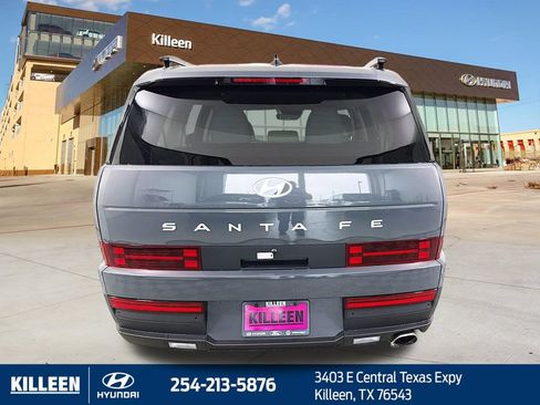 Used 2026 Hyundai Santa Fe SEL FWD image 7