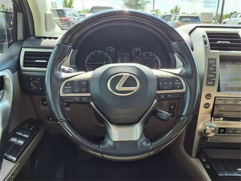 Used 2021 Lexus GX 460 Premium image 12