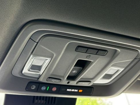 Used 2022 GMC Sierra 1500 Elevation w/ Elevation Premium Package image 24