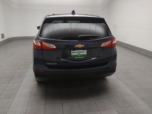Used 2019 Chevrolet Equinox LS w/ LS Convenience Package image 6