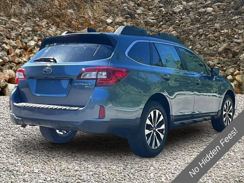 Used 2016 Subaru Outback 2.5i Limited AWD/4WD image 2