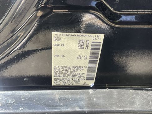 Used 2023 Nissan Altima 2.5 SV FWD image 39