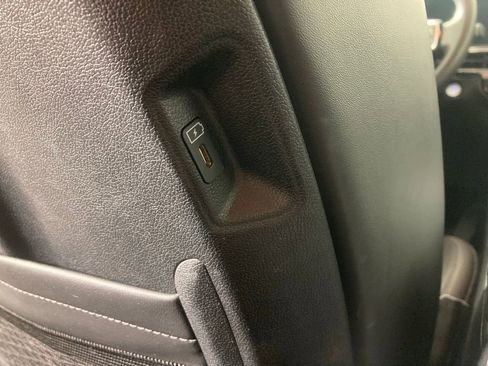 Certified 2024 Kia Sorento S image 16