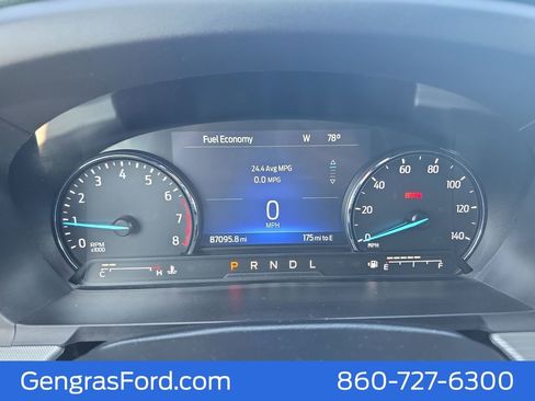 Used 2022 Ford Explorer XLT w/ Equipment Group 202A image 26