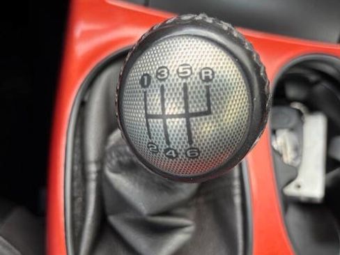 Used 2005 Chevrolet Corvette Convertible w/ Preferred Equipment Group image 11