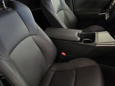 Used 2025 Subaru Solterra Limited image 13