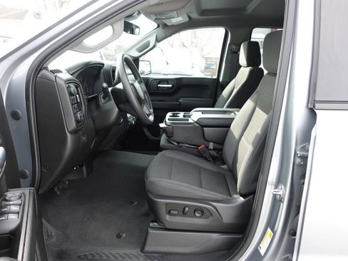 Used 2023 Chevrolet Silverado 1500 Custom image 17