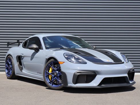 Certified 2025 Porsche 718 Cayman GT4 RS RWD image 8