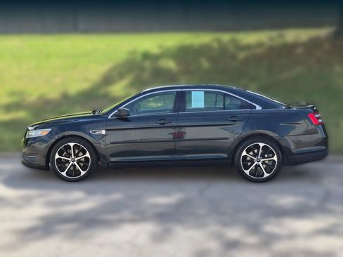 Used 2014 Ford Taurus SEL w/ Equipment Group 201A FWD image 8