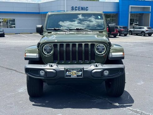 Used 2021 Jeep Wrangler Unlimited Sahara AWD/4WD image 8