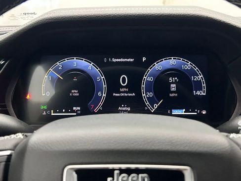 New 2026 Jeep Grand Cherokee Limited w/ Limited Altitude Package AWD/4WD image 20