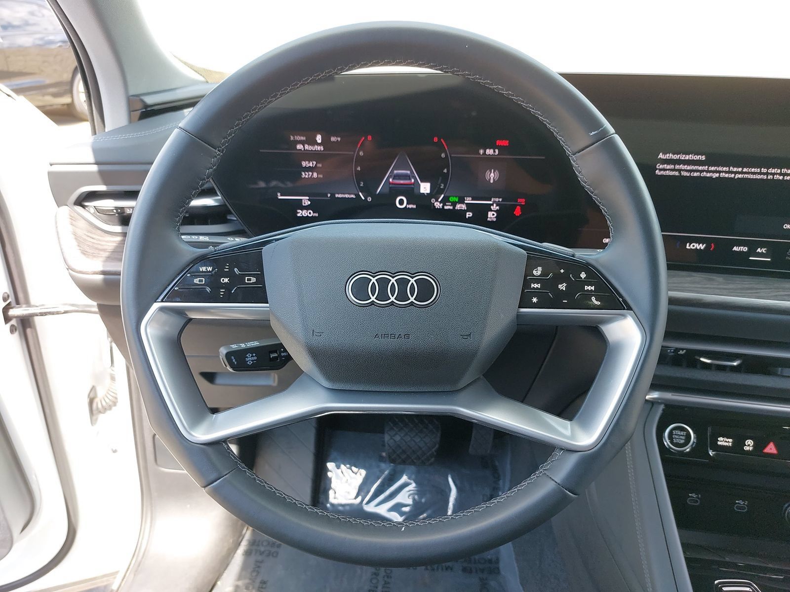 Used 2025 Audi Q5 Premium w/ Convenience Package AWD/4WD image 19