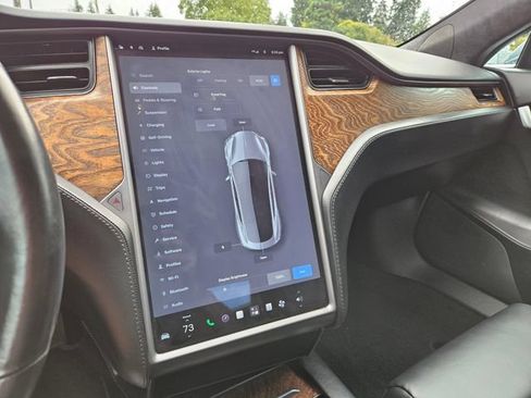Used 2018 Tesla Model S 100D AWD/4WD image 36