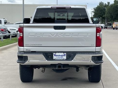 Used 2022 Chevrolet Silverado 2500 LT w/ Texas Edition AWD/4WD image 5