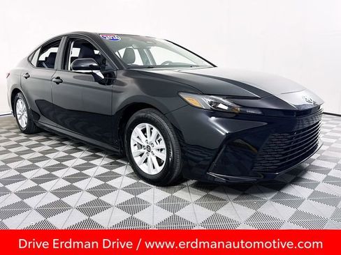 Certified 2026 Toyota Camry LE w/ Convenience Package image 1