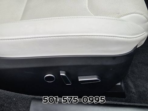 Used 2022 Tesla Model S AWD/4WD image 22