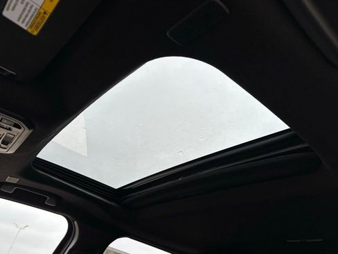 New 2025 Toyota 4Runner Limited image 15