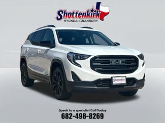 Used 2021 GMC Terrain SLE w/ Driver Convenience Package FWD video 3