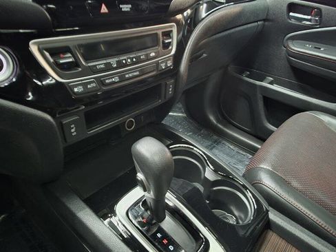 Used 2017 Honda Ridgeline Black Edition image 27