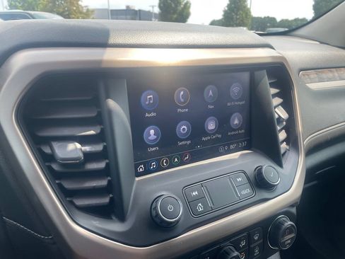 Used 2022 GMC Acadia Denali w/ Denali Ultimate Package FWD image 14