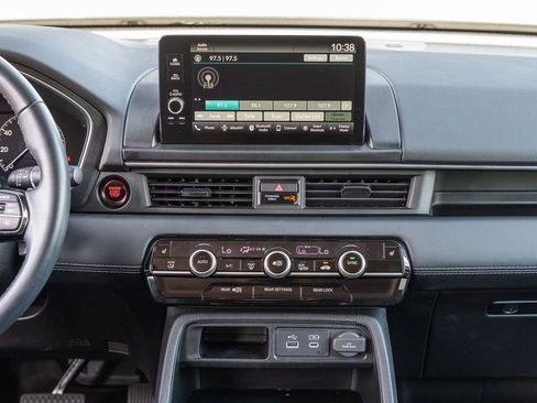 Used 2024 Honda Pilot EX-L image 31
