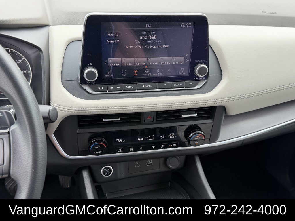 Used 2023 Nissan Rogue SV FWD image 17