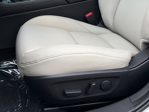 New 2026 MAZDA MAZDA3 2.5 S Sedan w/ Preferred Pkg image 13