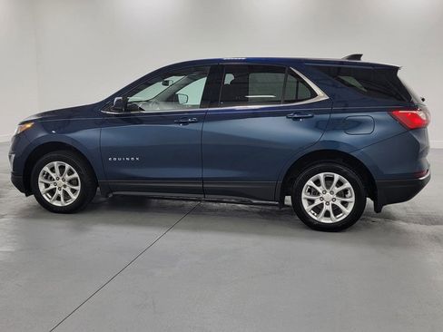 Used 2020 Chevrolet Equinox LT w/ Driver Convenience Package image 5