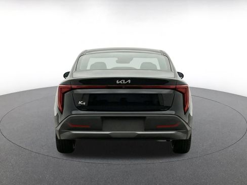 Used 2025 Kia K4 FWD image 8