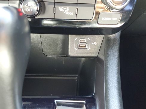 Used 2023 Jeep Compass Latitude image 26