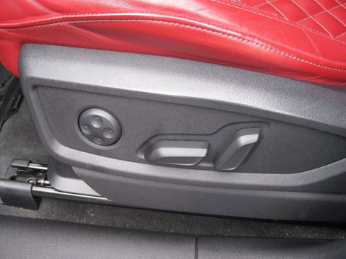 Used 2018 Audi SQ5 Prestige w/ Prestige Package image 14