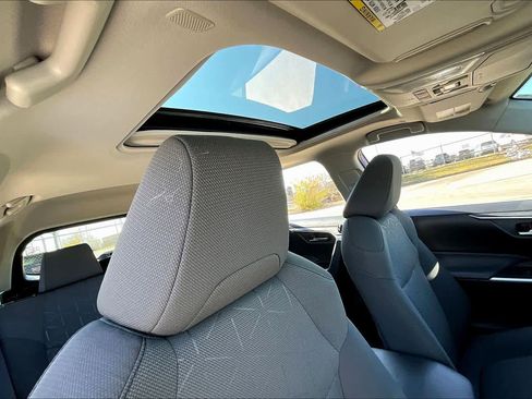 Used 2023 Toyota RAV4 XLE image 13