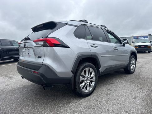 Used 2025 Toyota RAV4 XLE Premium FWD image 8