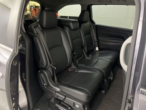 Used 2021 Honda Odyssey EX-L image 23