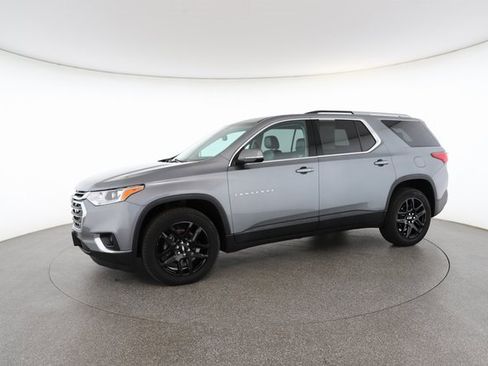 Used 2018 Chevrolet Traverse LT image 4
