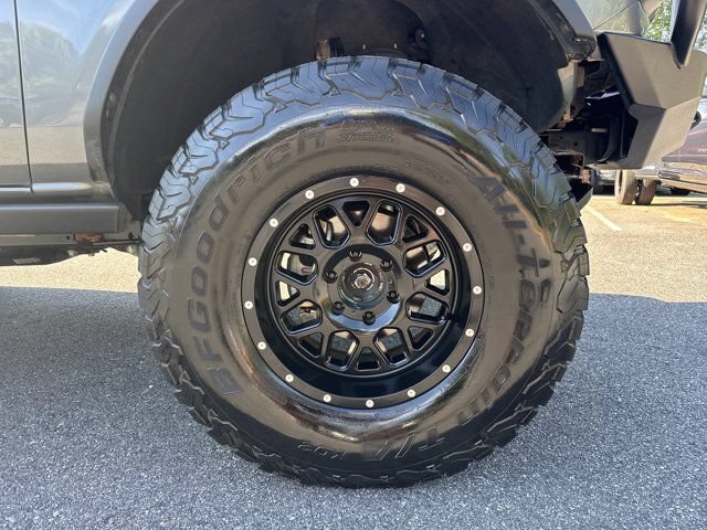 Used 2022 Ford Bronco Badlands w/ Sasquatch Package AWD/4WD image 15