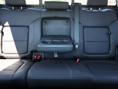 Used 2021 Chevrolet Silverado 2500 LTZ w/ LTZ Plus Package image 46