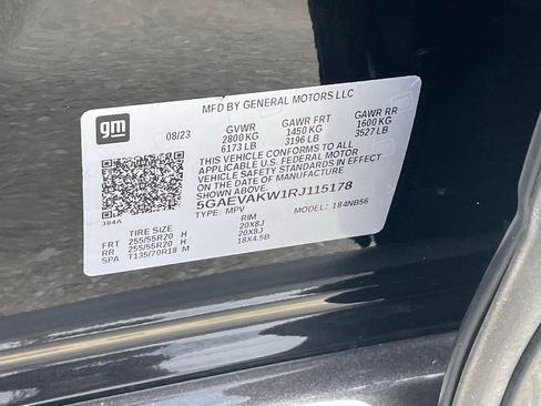 Used 2024 Buick Enclave Essence w/ Experience Buick Package image 34