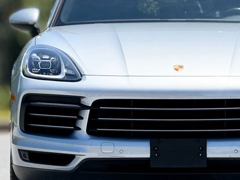 Used 2020 Porsche Cayenne AWD/4WD image 14
