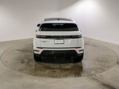 Used 2024 Land Rover Range Rover Evoque S image 4