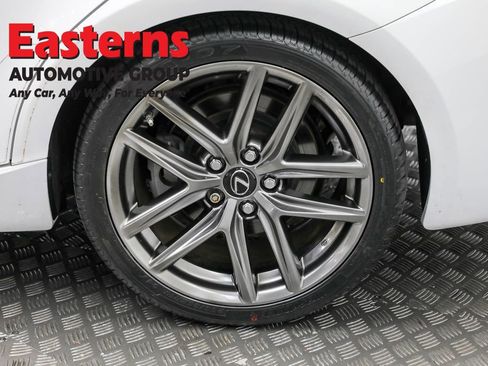 Used 2018 Lexus IS 300 F Sport w/ F Sport Package image 34