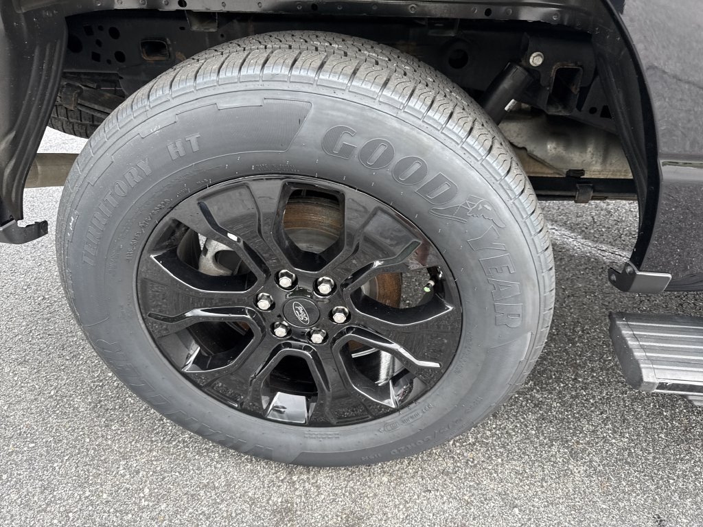 Used 2023 Ford F150 Platinum w/ Equipment Group 701A High AWD/4WD image 17