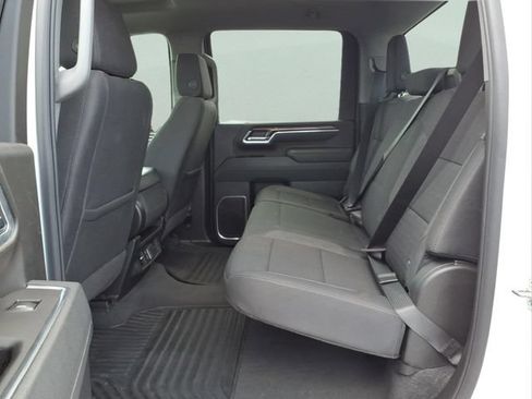 Used 2025 Chevrolet Silverado 2500 LT w/ Convenience Package AWD/4WD image 20